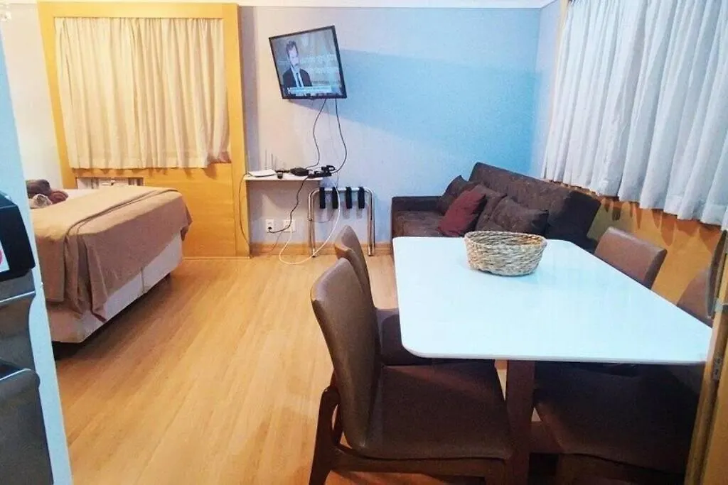 Flat 4 Estrelas Prox Av Paulista, Hc, Convencoes Reboucas, Metro, Bares Nos Jardins Sao Paulo Apartment